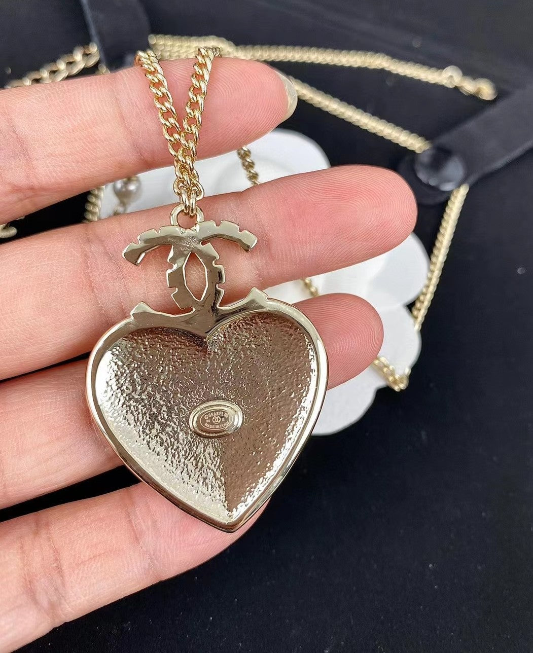 18K  Chanel Heart Necklace