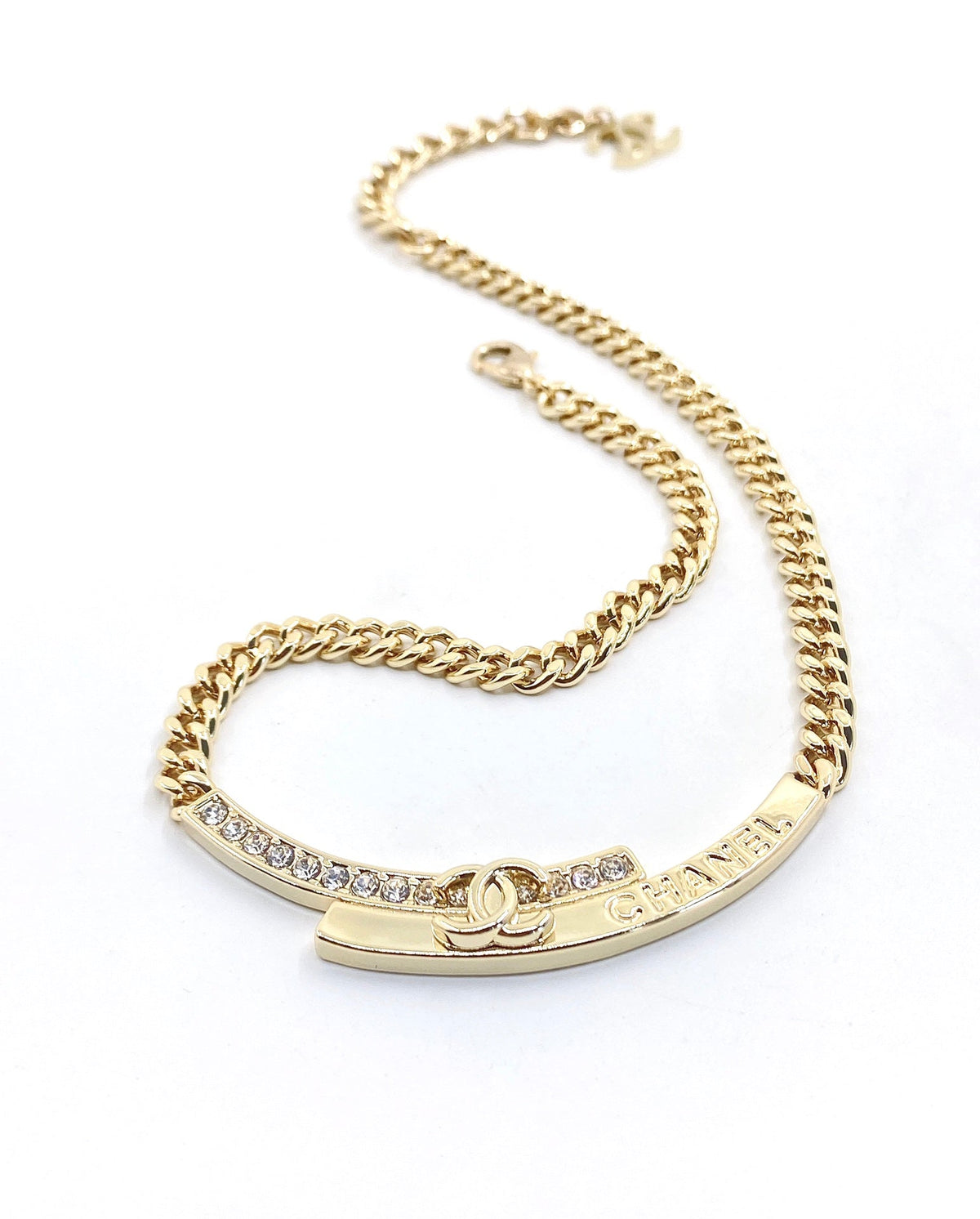 18K  Chanel Diamonds Choker Necklace